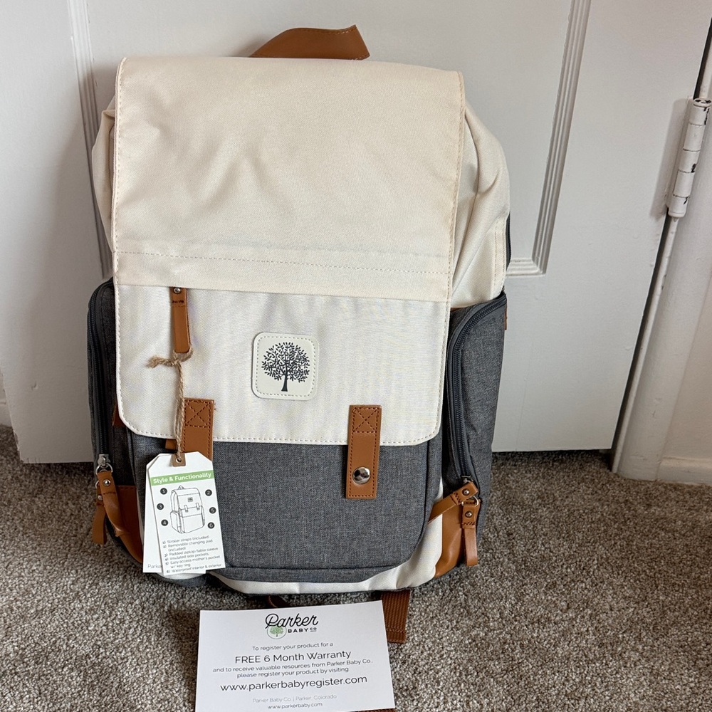 Men’s Two-Tone Cream & Gray Backpack
